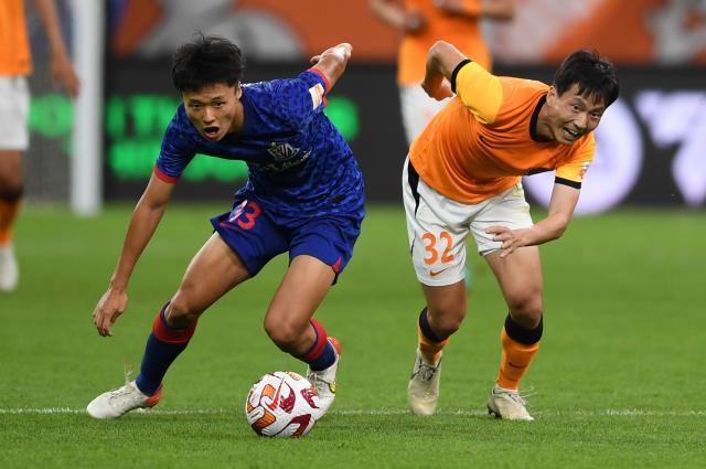 被吐槽的“马力”兄弟携手发力 申花赢下第6次1比0